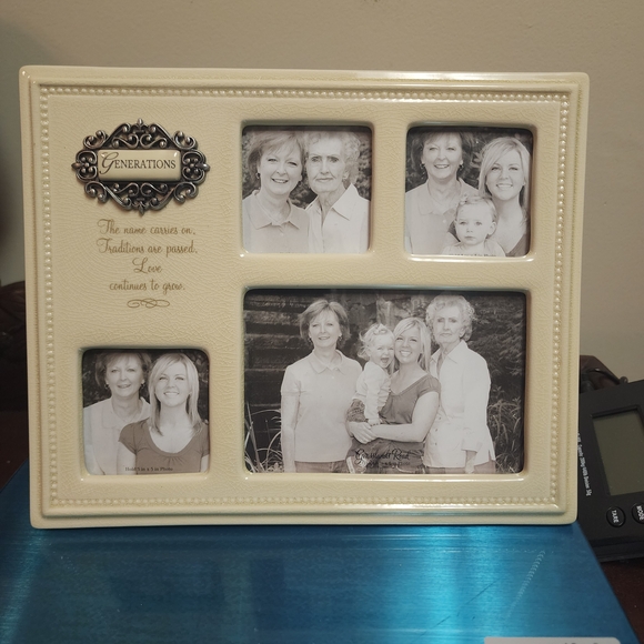 Cream Photo Frame - Picture 9 of 11